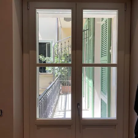 아파트 Niki O. Charme