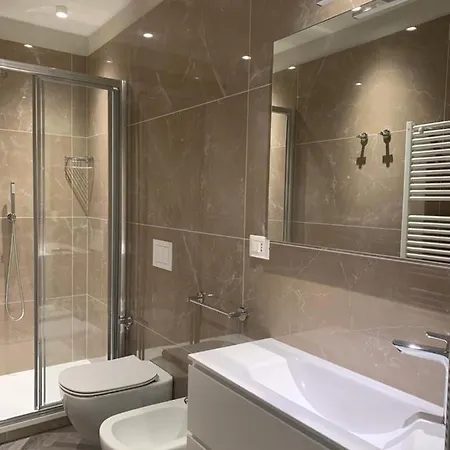 Niki O. Charme 파르마