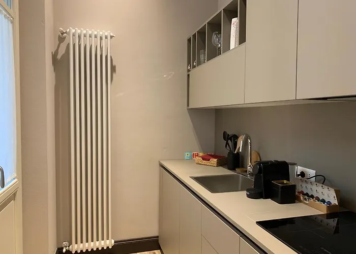 Niki O. Charme Parma